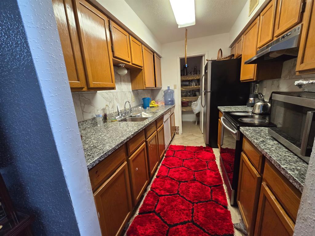 6500 Sands Point Drive #201, Houston, Texas image 4