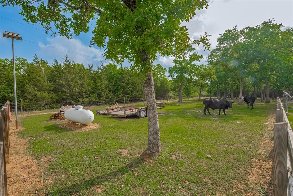 1309 County Road 2103 Rd, Weimar, Texas image 38