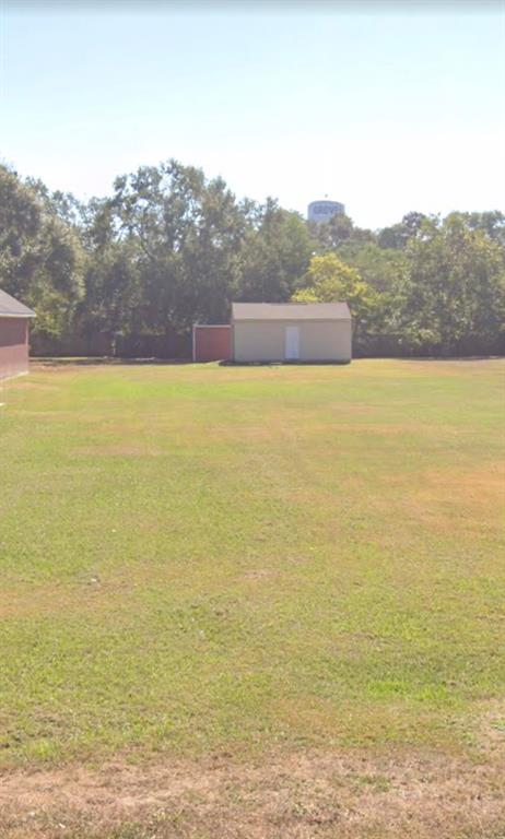 000 Hogaboom Road, Groves, Texas image 4