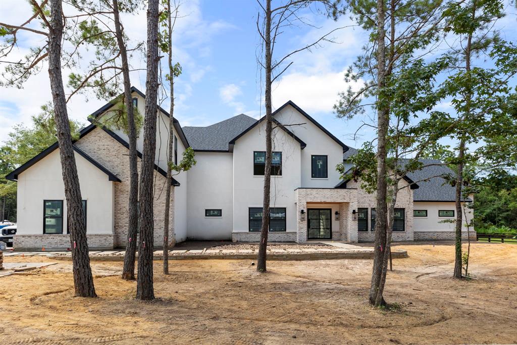 7725 Dog Wood Acres Drive