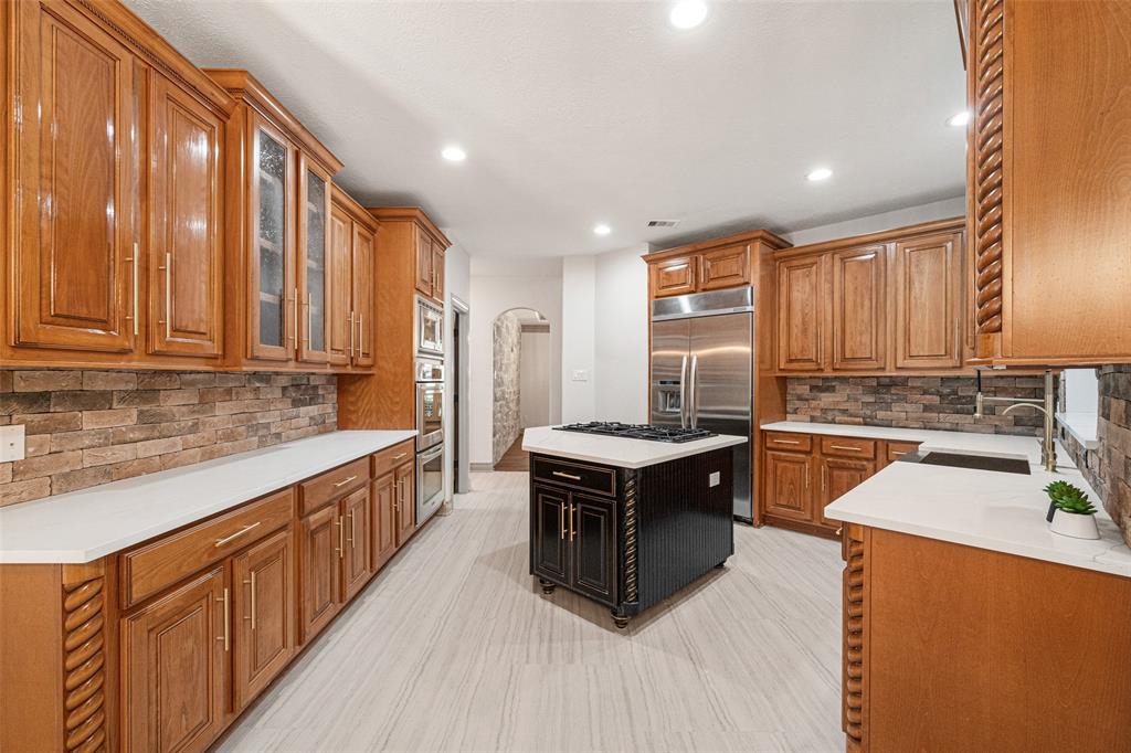 10332 Hunter Creek Lane, Conroe, Connecticut image 10
