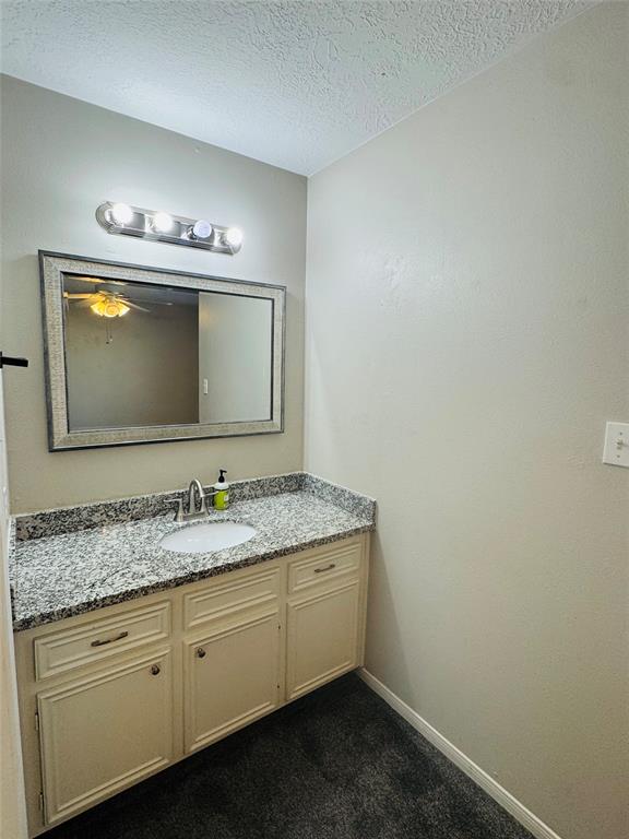 1911 Country Village Boulevard #B, Humble, Texas image 33