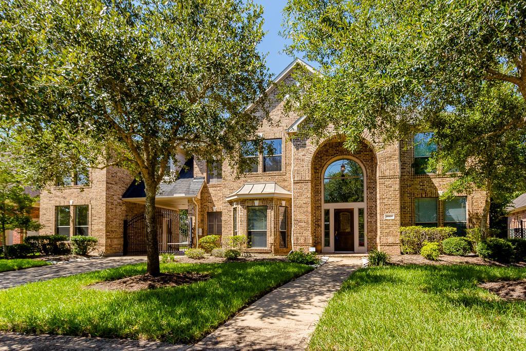 8915 Stones Throw Lane, Missouri City, Texas image 29