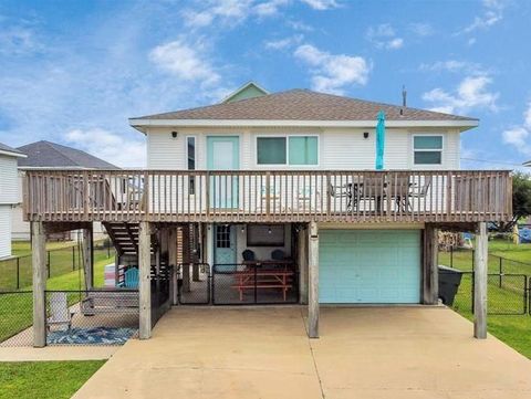 Single Family Residence in Galveston TX 4007 Ector Drive.jpg