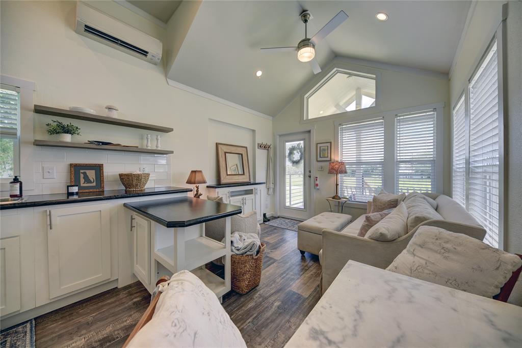 440 Celebration St, Carmine, Texas image 7