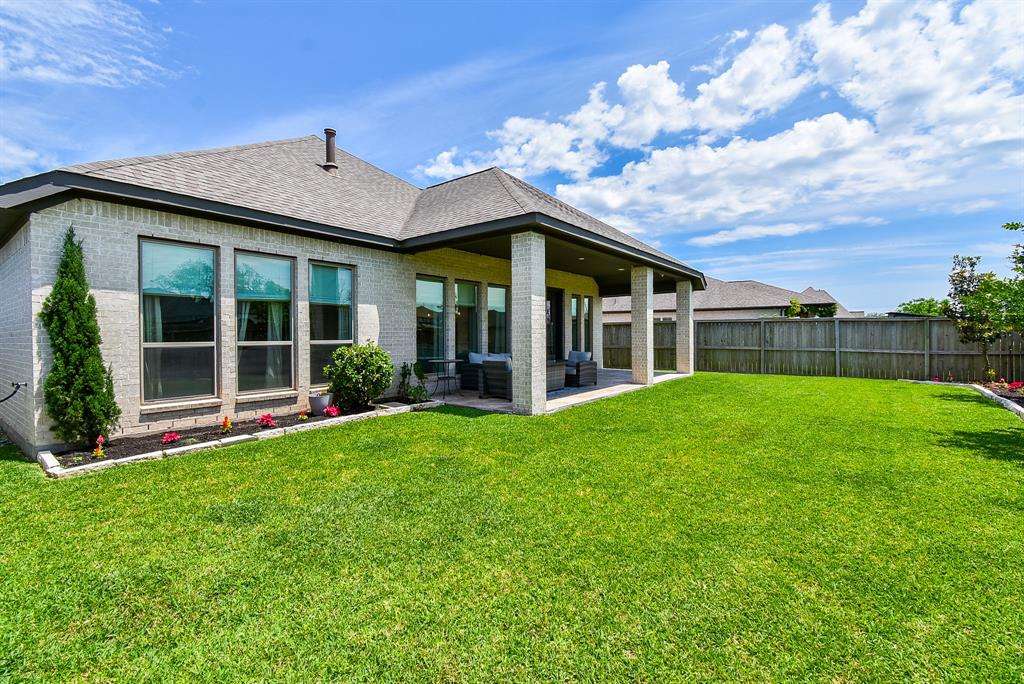 1907 Creekwood Cove, Missouri City, Texas image 32