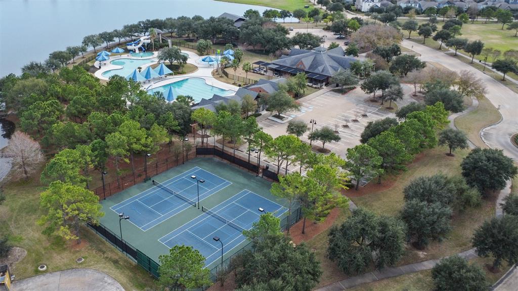 18135 Moonlit River Drive, Cypress, Texas image 32