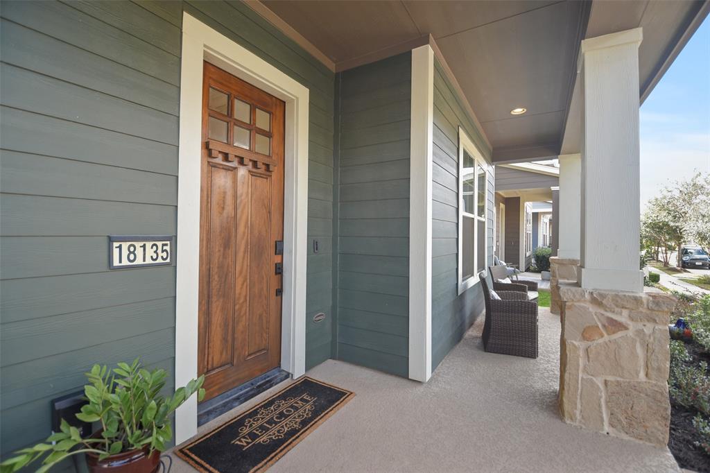 18135 Moonlit River Drive, Cypress, Texas image 3