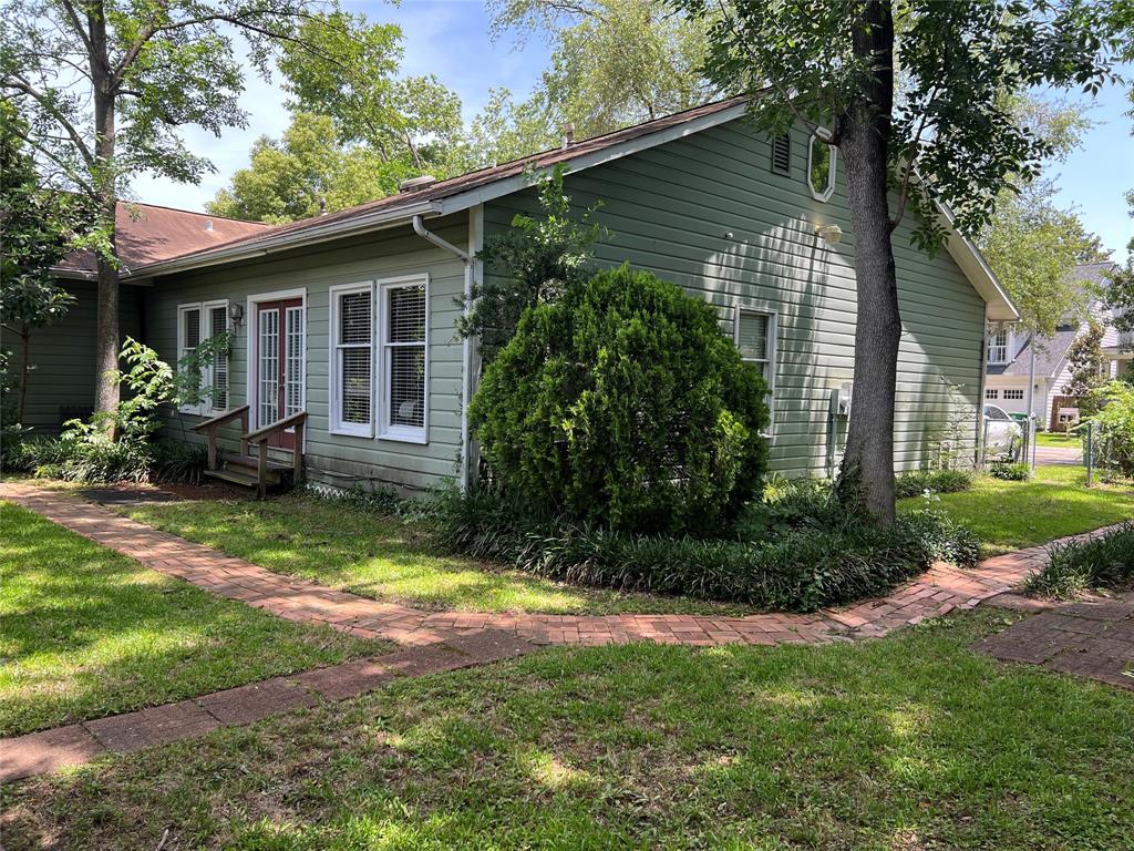 117 E 25th Street, Houston, Texas image 6