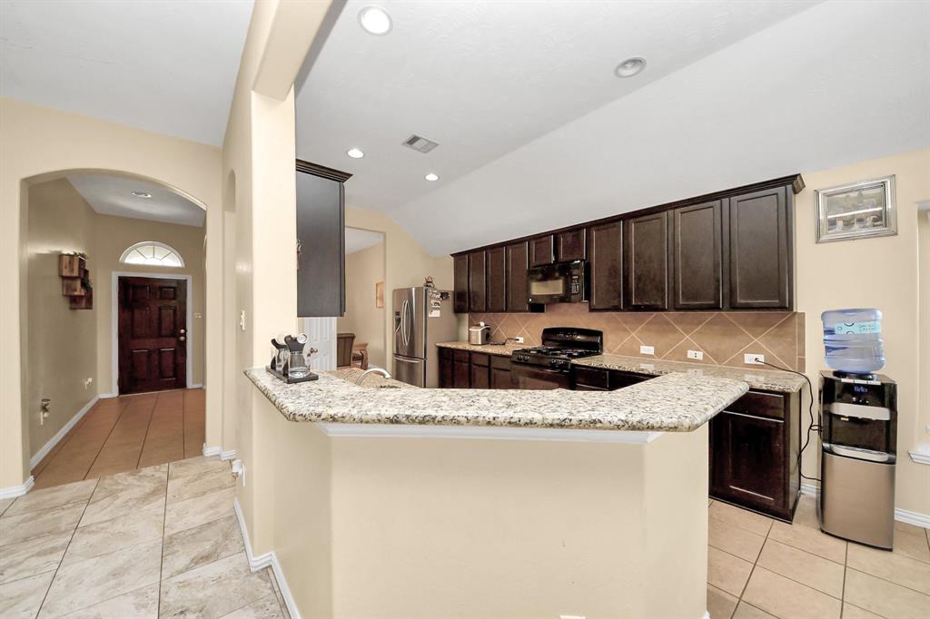 3018 Wellington Pass Drive, Spring, Texas image 17