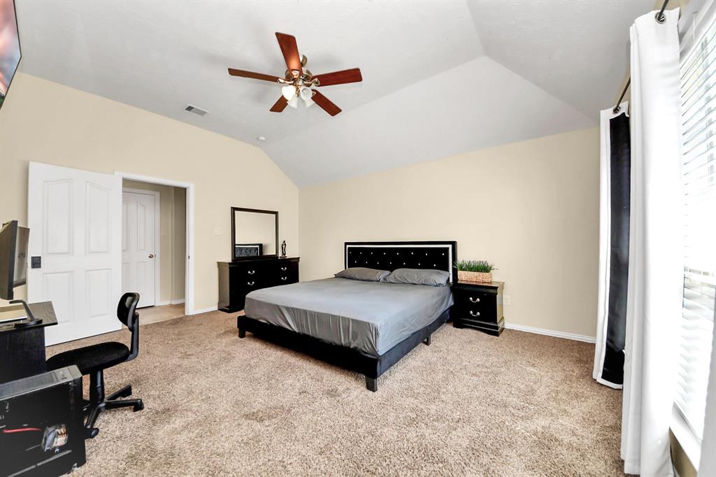 3018 Wellington Pass Drive, Spring, Texas image 30