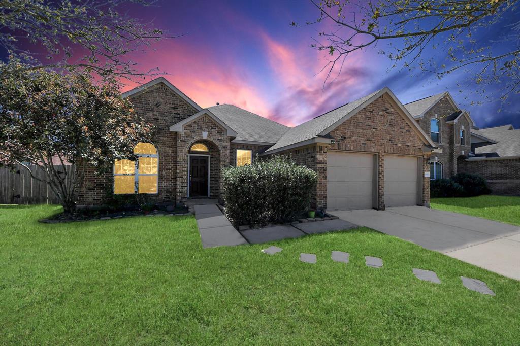 3018 Wellington Pass Drive, Spring, Texas image 1
