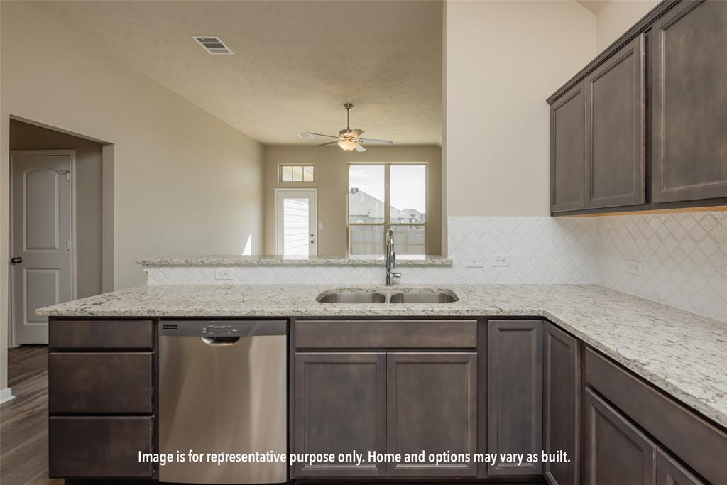 1428 Lake Ridge Drive, Brenham, Texas image 2