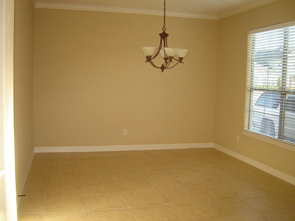 4306 Stonebridge Drive, Missouri City, Texas image 5