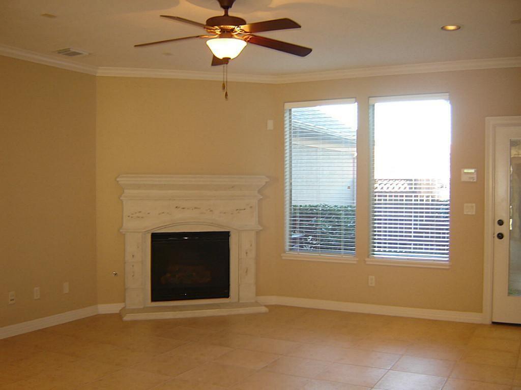 4306 Stonebridge Drive, Missouri City, Texas image 6