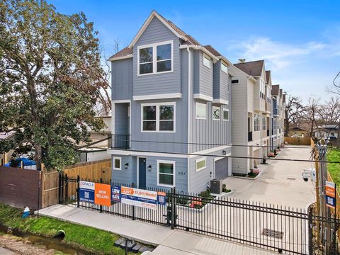 835 Rachel Street A Houston TX 77091