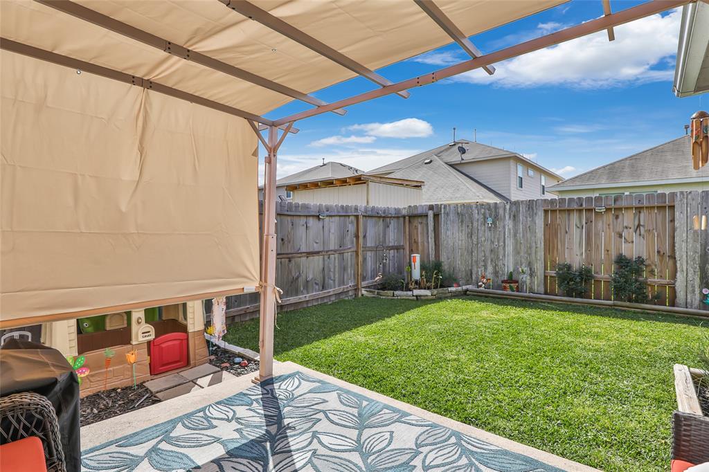 2518 Merganser Court, Humble, Texas image 4