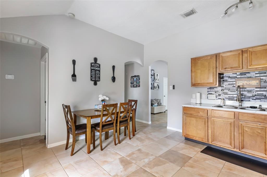 2518 Merganser Court, Humble, Texas image 17