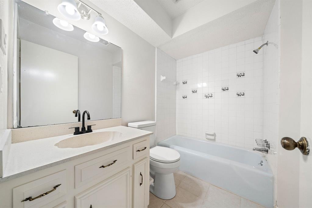 17116 Beaver Springs Drive #7, Houston, Texas image 10