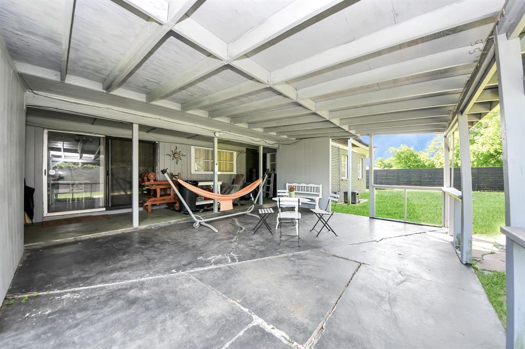 2011 Durrain Ferry Road, Baytown, Texas image 22