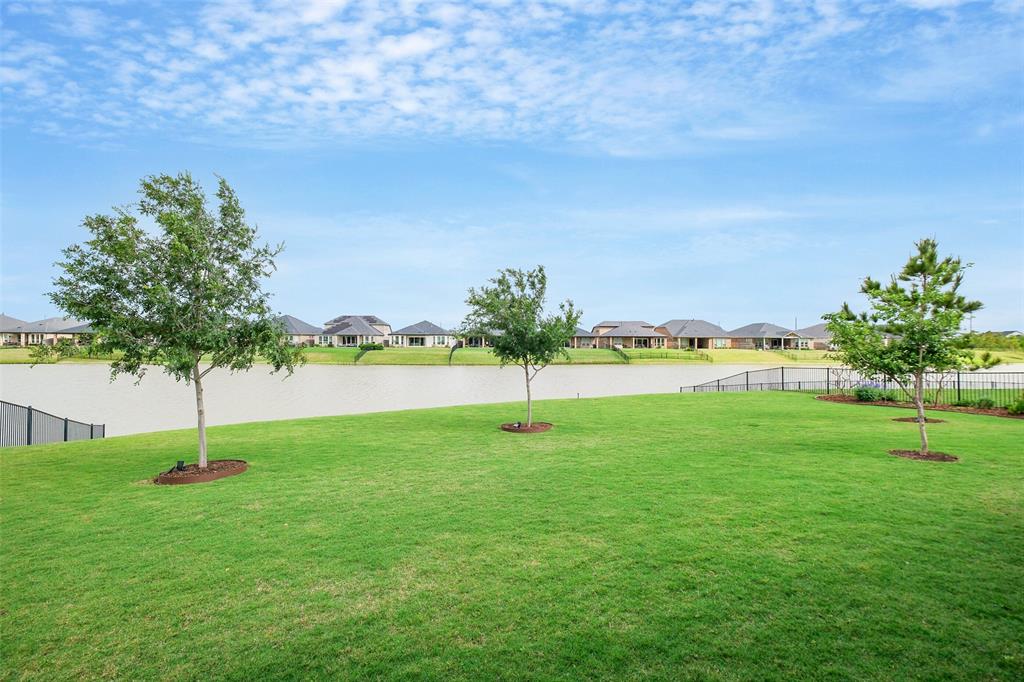 5322 Water Terrace Lane, Fulshear, Texas image 30