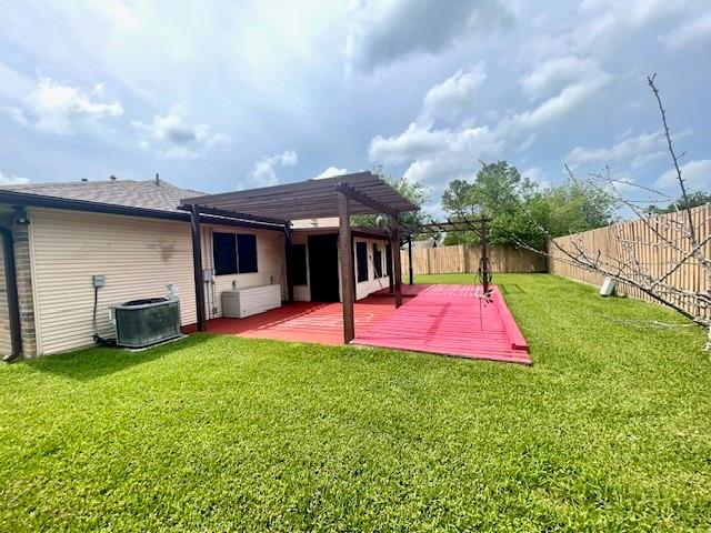 104 Trail Ride Road, Angleton, Texas image 10