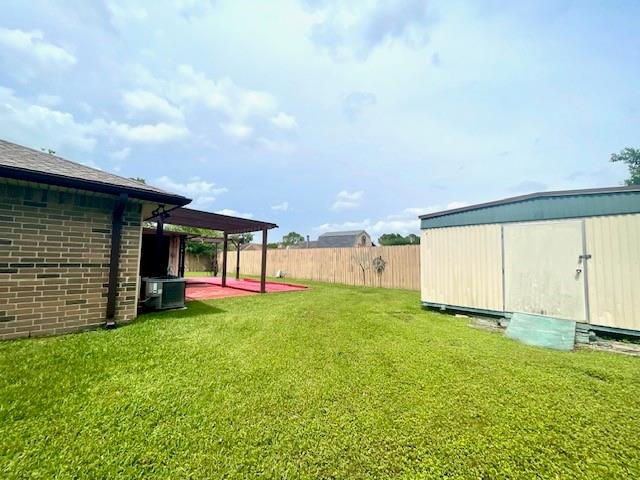 104 Trail Ride Road, Angleton, Texas image 11