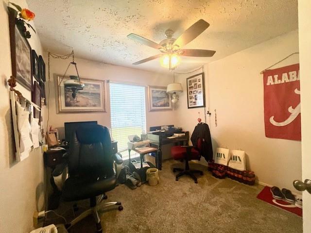 104 Trail Ride Road, Angleton, Texas image 7