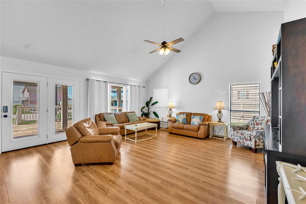 2300 Martinique, Crystal Beach, Texas image 6