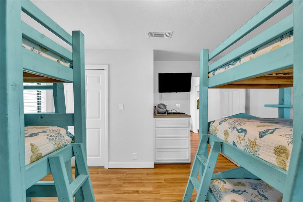 2300 Martinique, Crystal Beach, Texas image 23