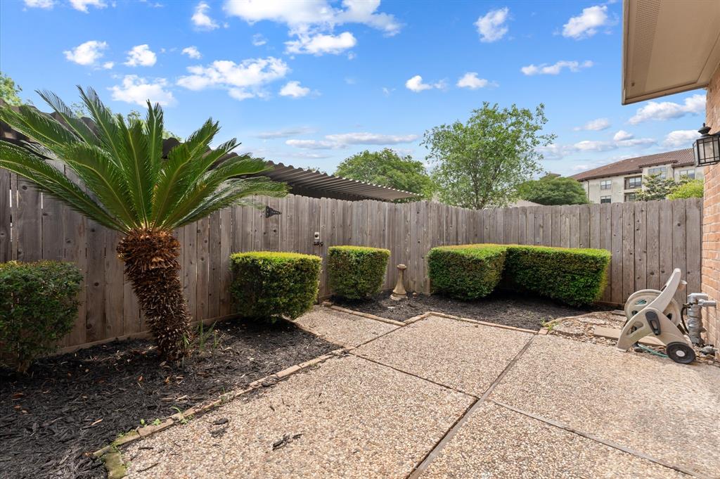 7545 Brompton Street #7545, Houston, Texas image 32