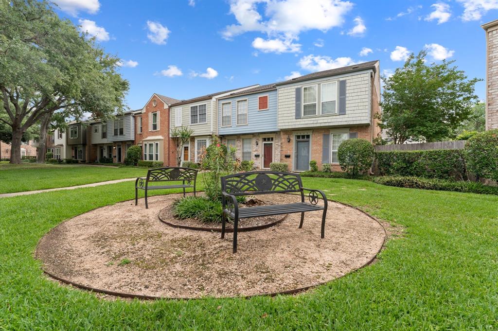 7545 Brompton Street #7545, Houston, Texas image 4