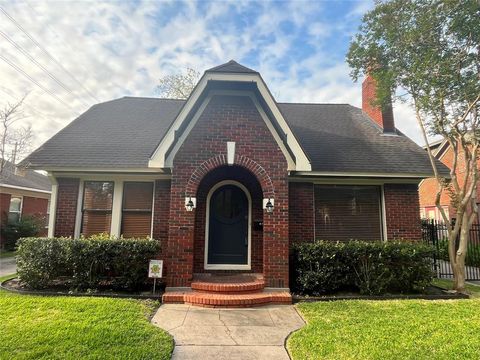 Photo of 1707 Harold Street, Houston, TX 77098 (MLS # 68269512)