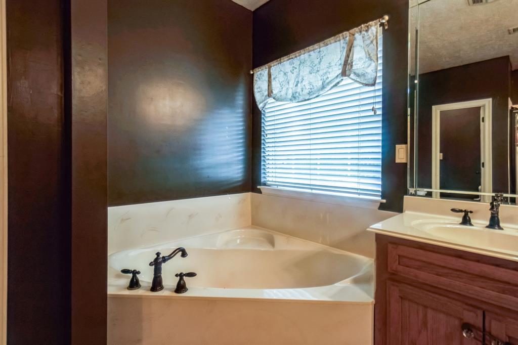 775 Watts Road, Silsbee, Texas image 3