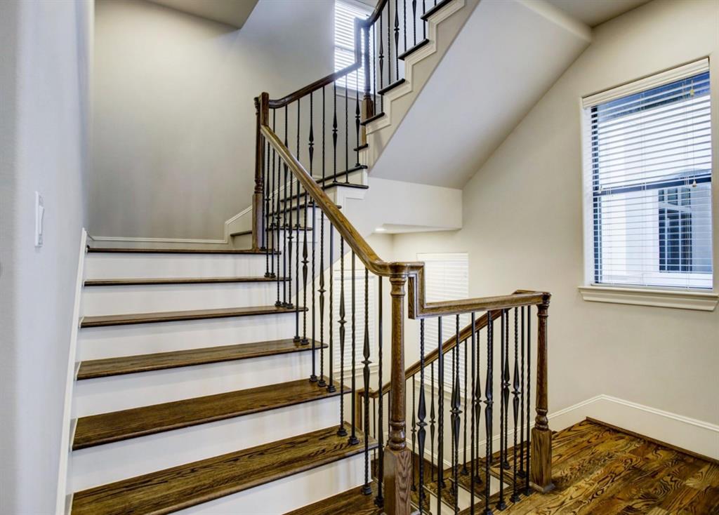 Houston, Texas 77007, United States, 3 Bedrooms Bedrooms, ,4 BathroomsBathrooms,Residential,Active,166737