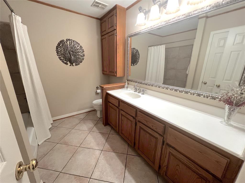 25811 Maplewood Drive, Spring, Texas image 24