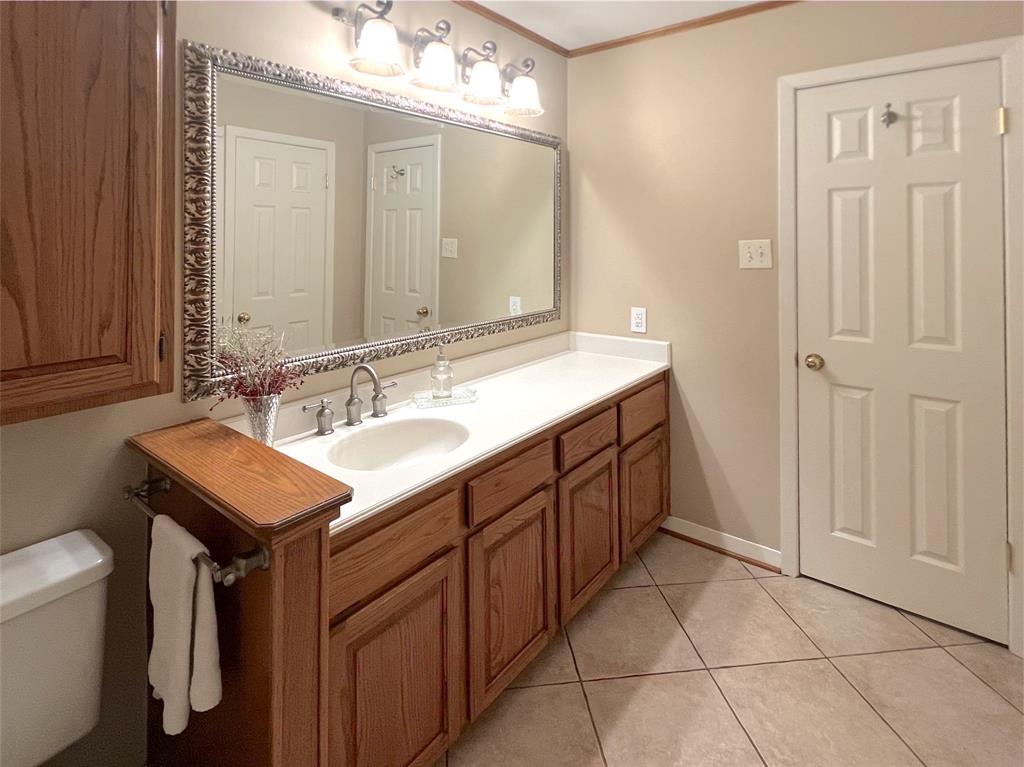 25811 Maplewood Drive, Spring, Texas image 23