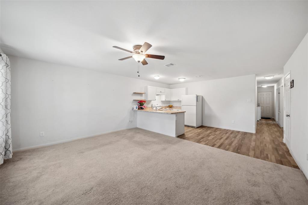 2029 6th Street, Hempstead, Texas image 9