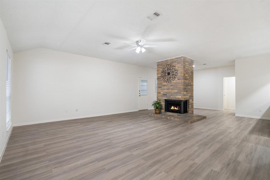 34 Quiet Peace Place, The Woodlands, Texas image 13