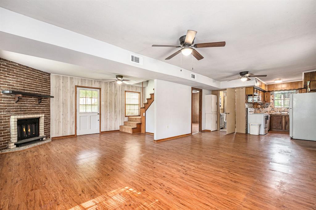 189 Lake Livingston Boulevard, Livingston, Texas image 7