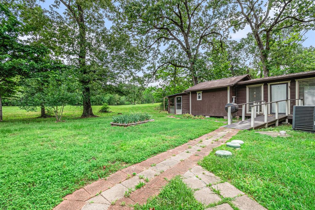 189 Lake Livingston Boulevard, Livingston, Texas image 18