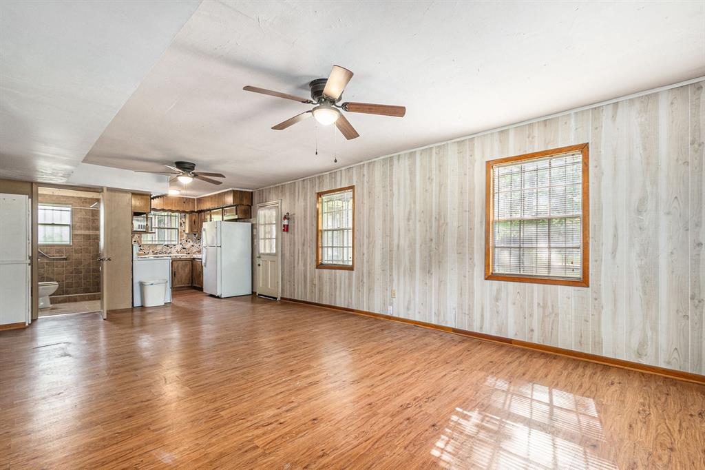 189 Lake Livingston Boulevard, Livingston, Texas image 6