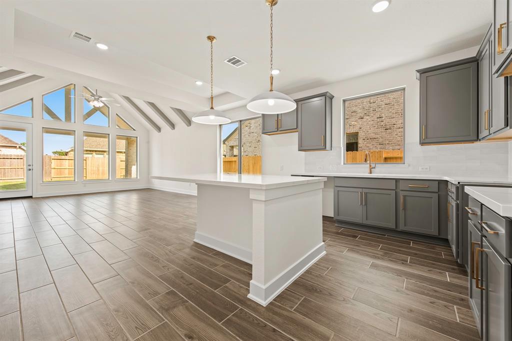 1931 El Pino Street, Montgomery, Texas image 3