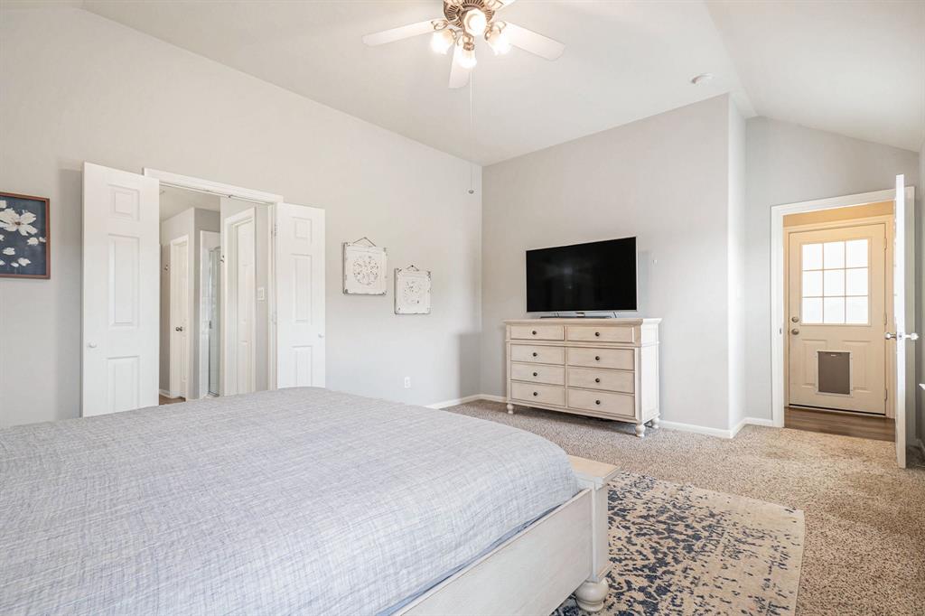 12107 Lakewood Villa Drive, Tomball, Texas image 13