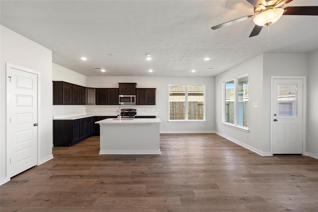 1505 Mirador Drive, Conroe, Texas image 10