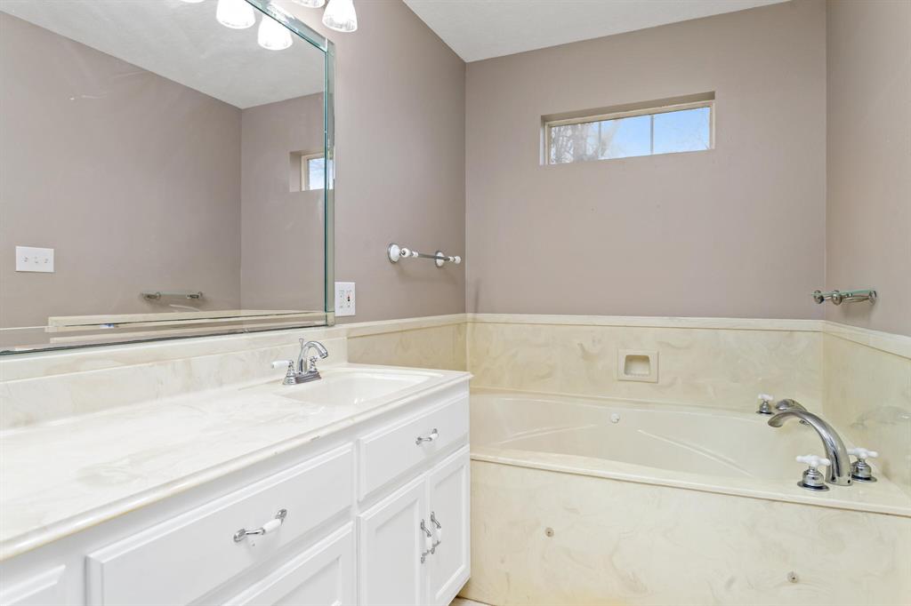 10688 Old Voth Rd Rd, Beaumont, Texas image 10