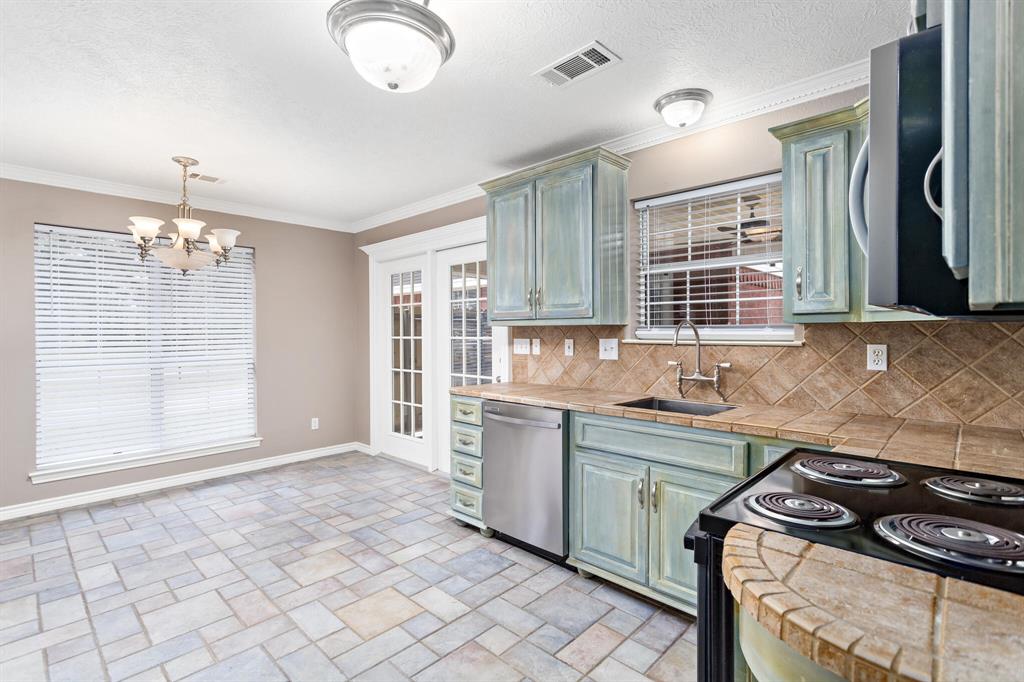 10688 Old Voth Rd Rd, Beaumont, Texas image 3