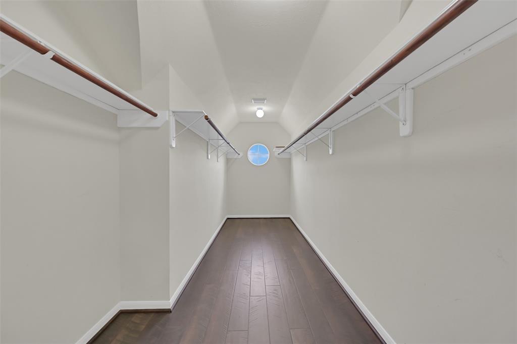1708 Country Club Drive, Friendswood, Texas image 32
