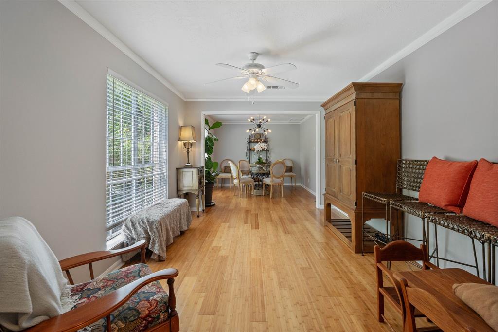 2828 S Logrun Circle, The Woodlands, Texas image 15