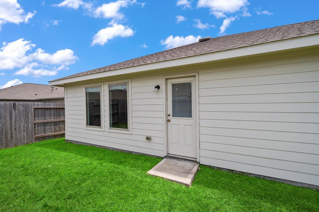 18107 Rockvine Drive, Hockley, Texas image 27